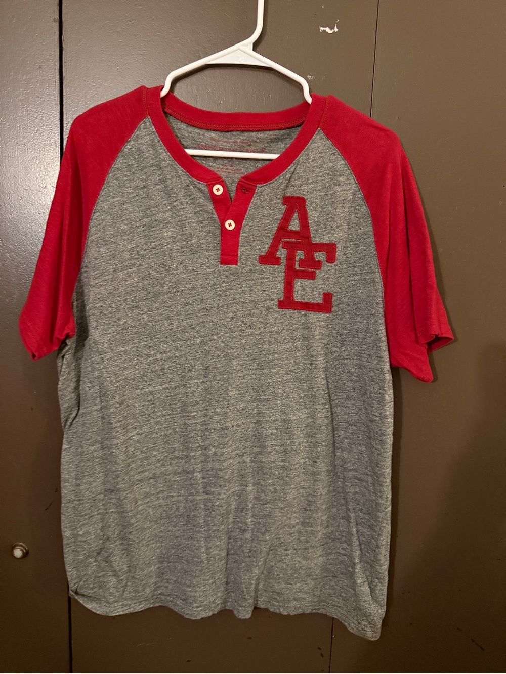 American Eagle Outfitters Grey and Red Short Sleeve Henley Tee